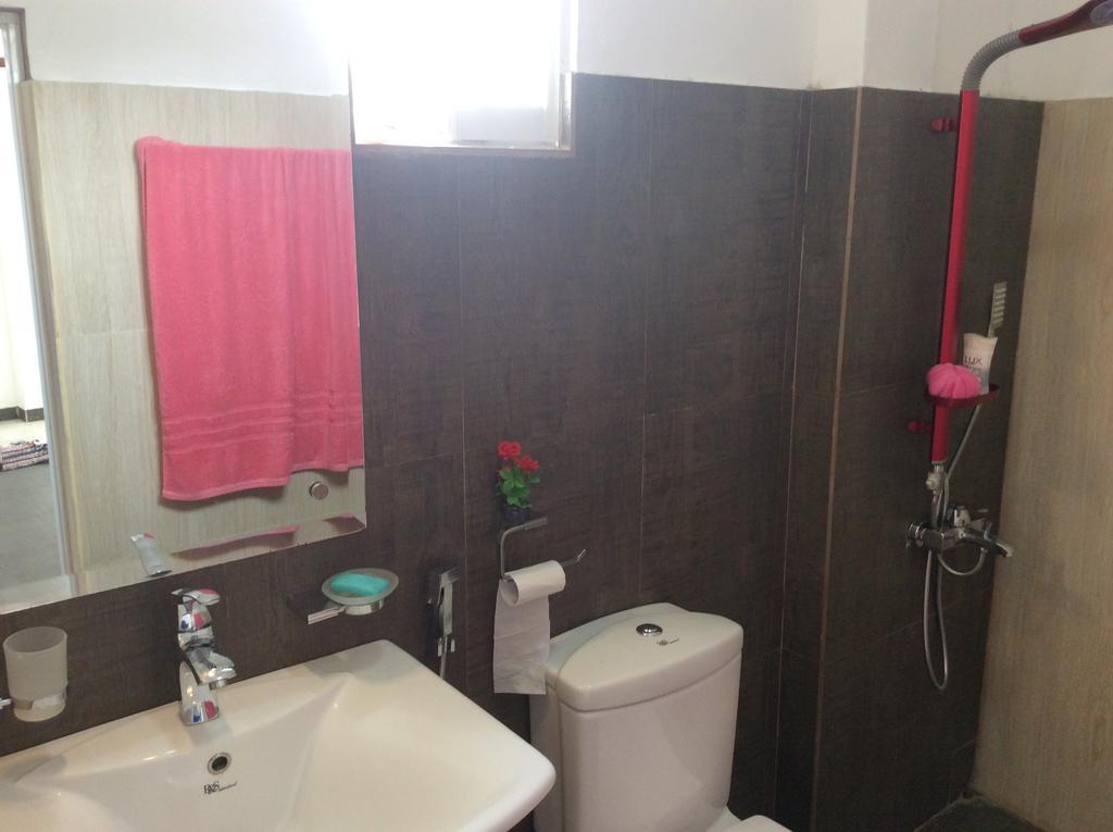 Petit Guest House Негомбо Номер фото